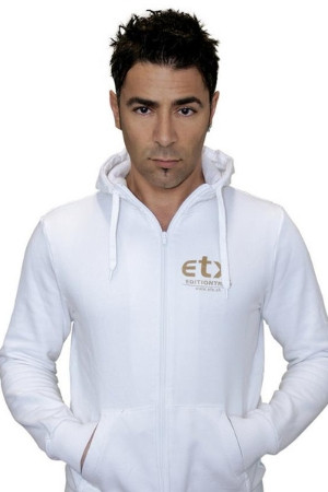 Massimo Briganti backdrop