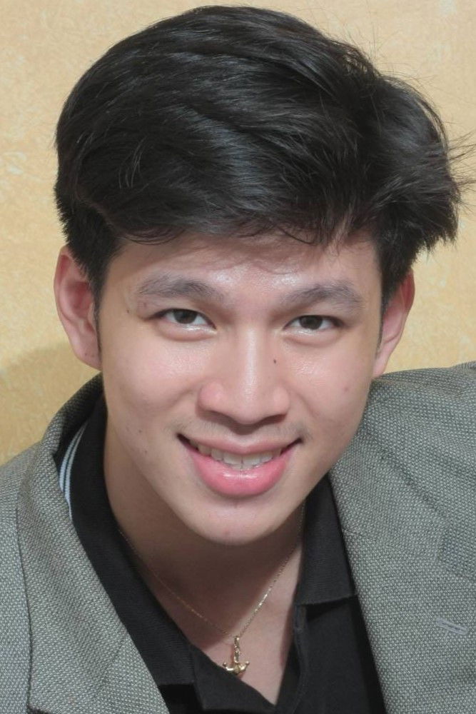 Marc Capilador backdrop