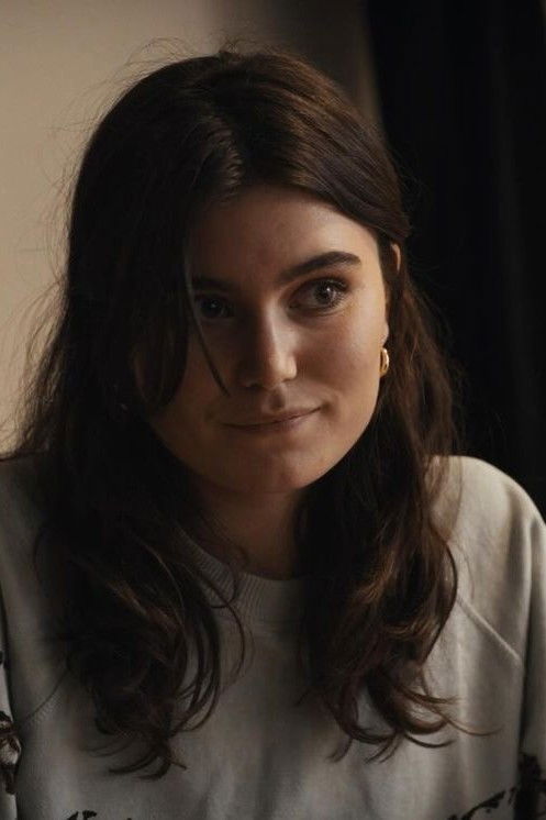 Tuva Linnea Svendsen Hesmyr backdrop