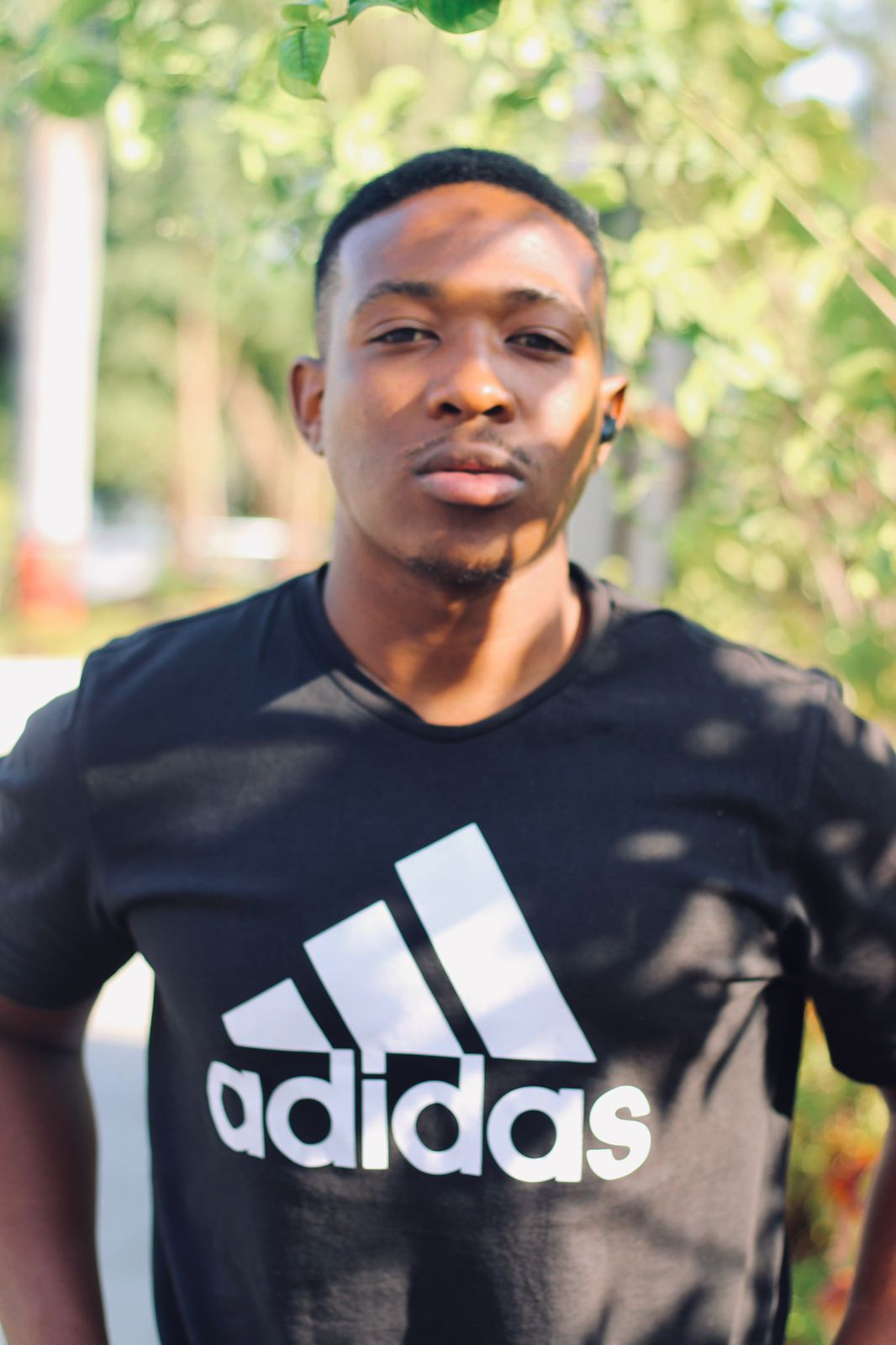 Mncedisi Dlakubi backdrop