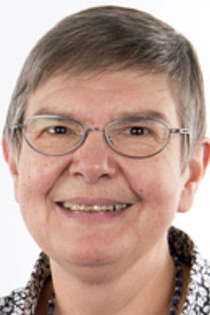 Alexandra Belayew backdrop