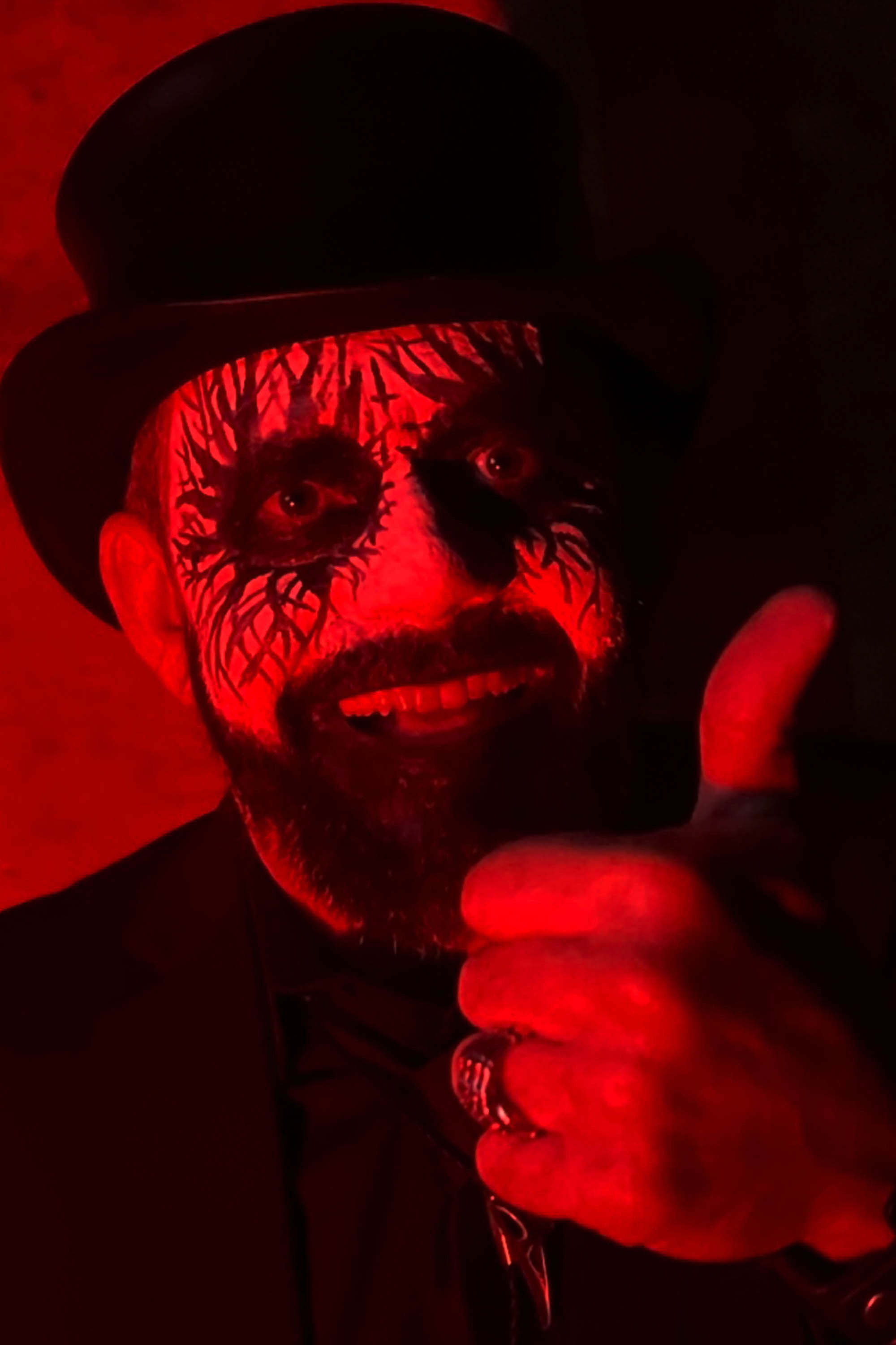 Kurt Forman backdrop