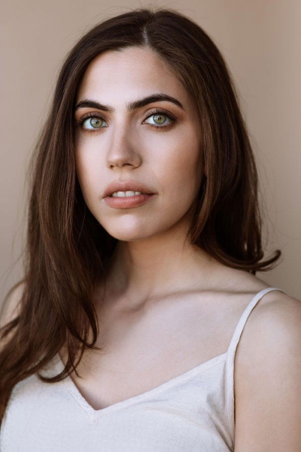 Ilana Zackon backdrop