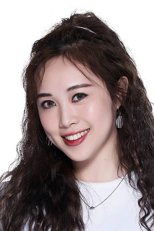 Tiffany Lin backdrop