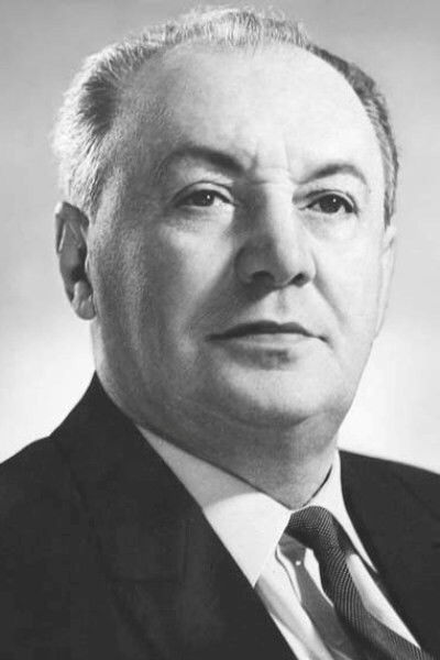 Pyotr Arzhanov backdrop