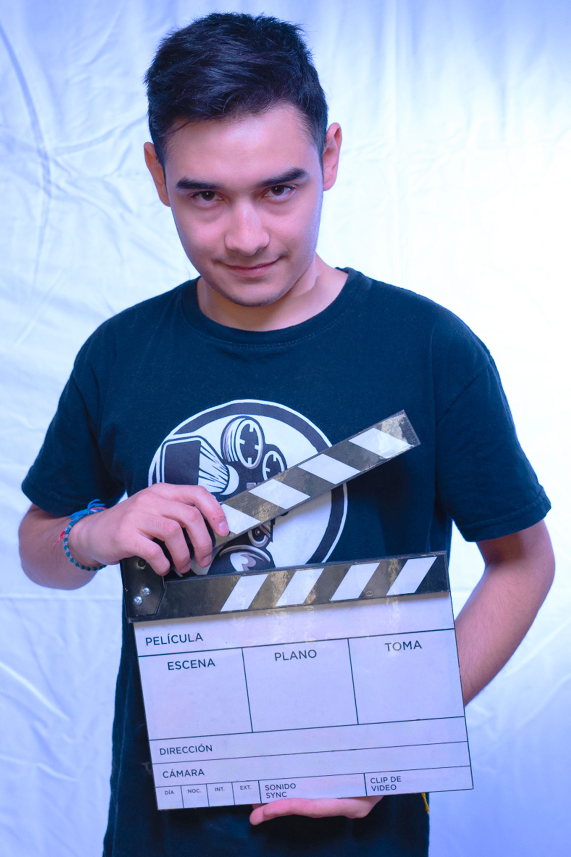 Agustín Concha backdrop