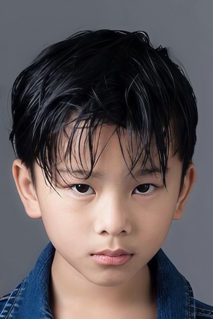 Parinphop Pahoul backdrop