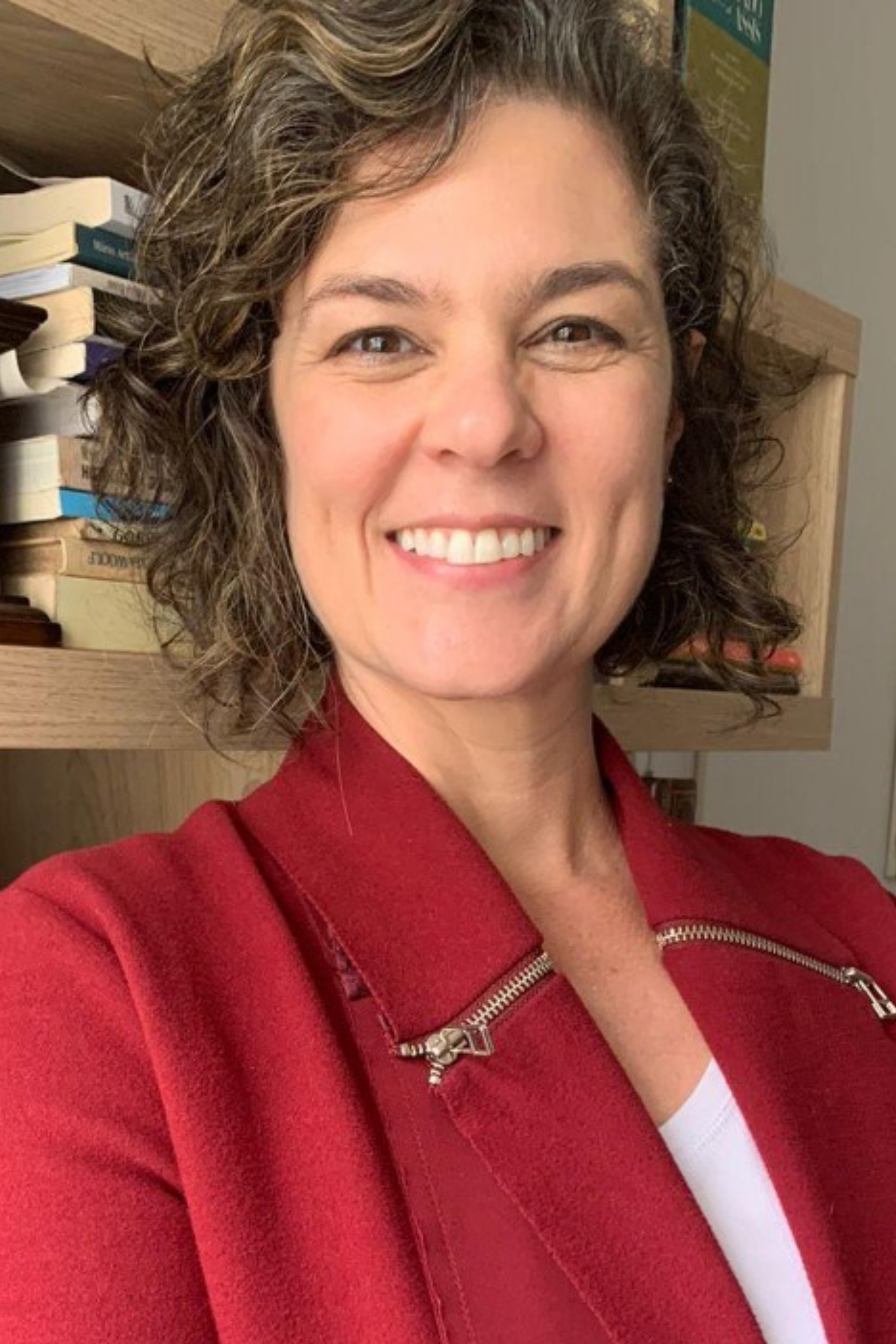 Roberta S. Saboya backdrop