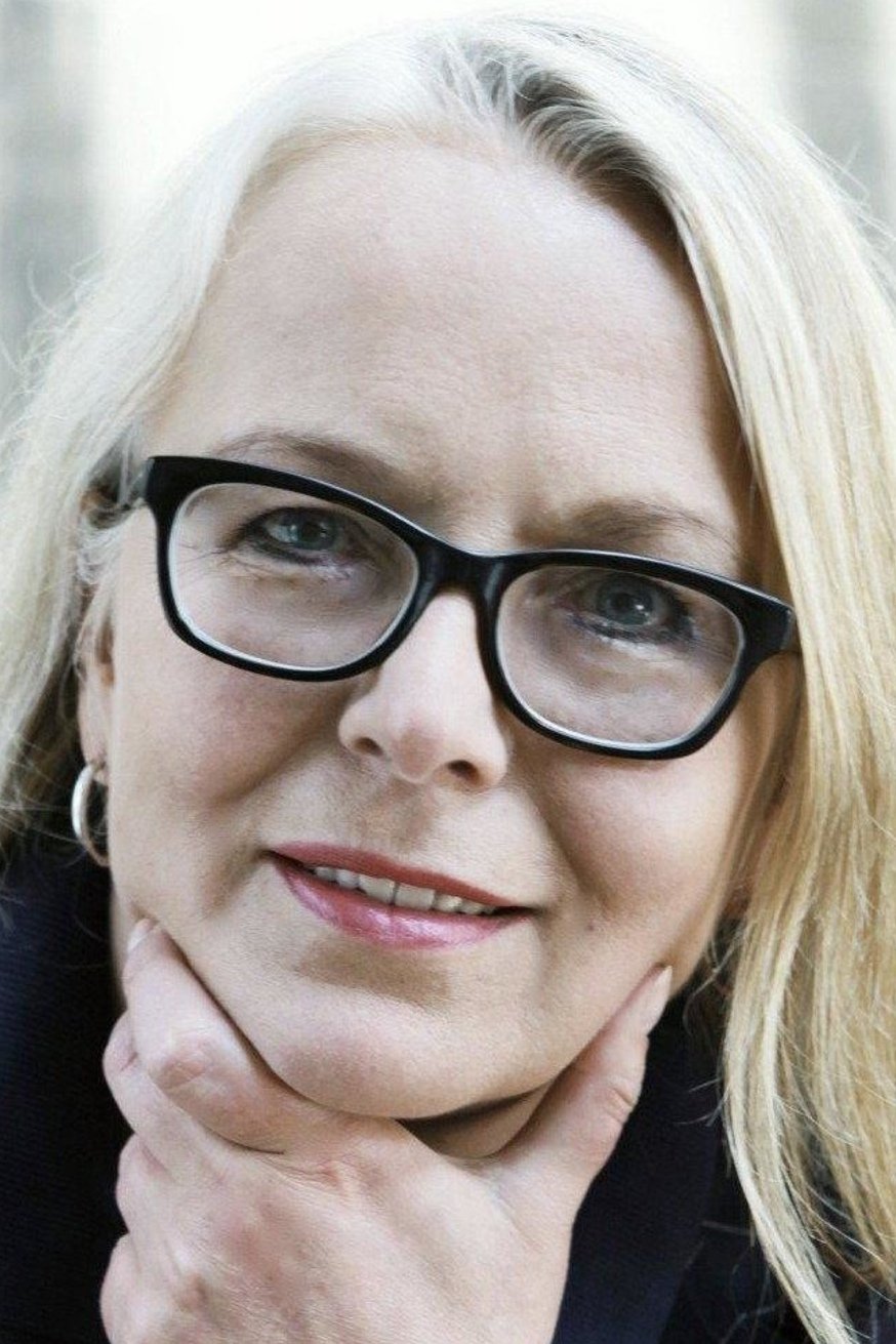 Manuela Stehr → Manuela Stehr backdrop