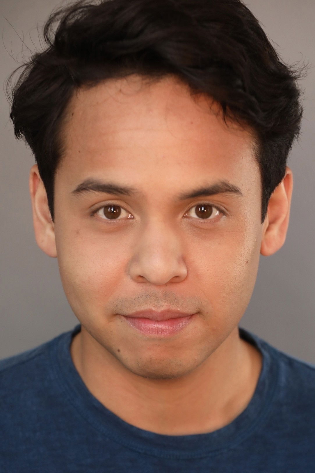 Steven Ronggur backdrop