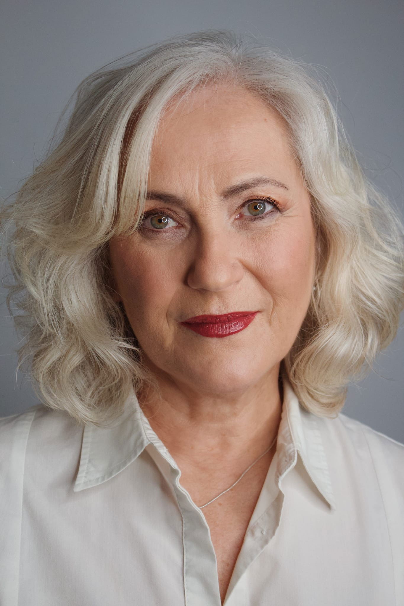 Pilar Blanco backdrop