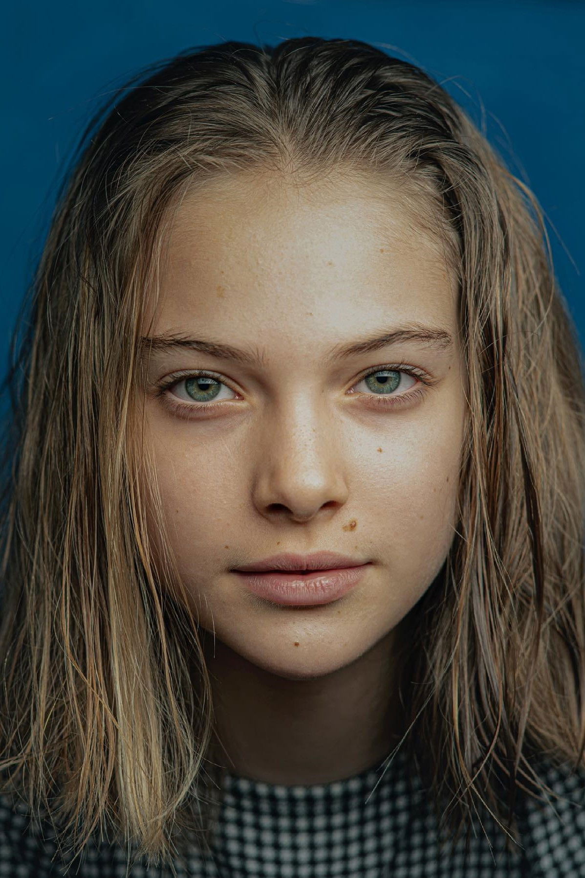 Leyla Smyrna Cabas backdrop