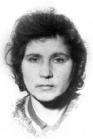 Anna Schekalina backdrop