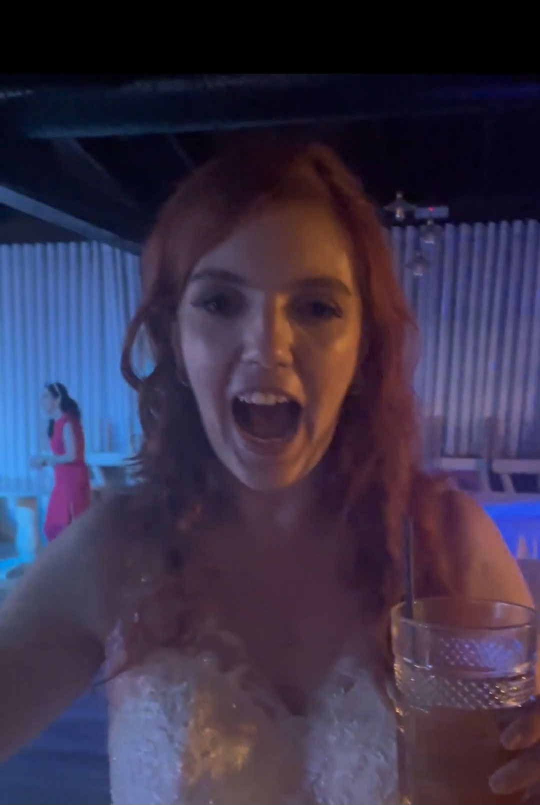 Juliana Melo backdrop