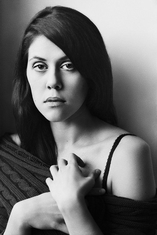 Daniela Golpashin backdrop