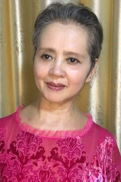 Чжан Янь Хуа backdrop