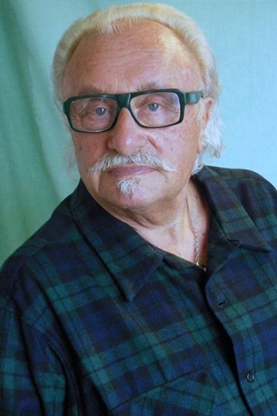 Karl-Heinz Teuber backdrop