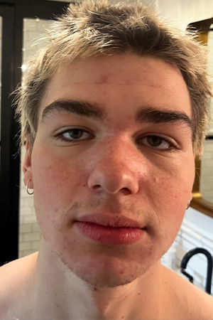 Drew Brasket backdrop