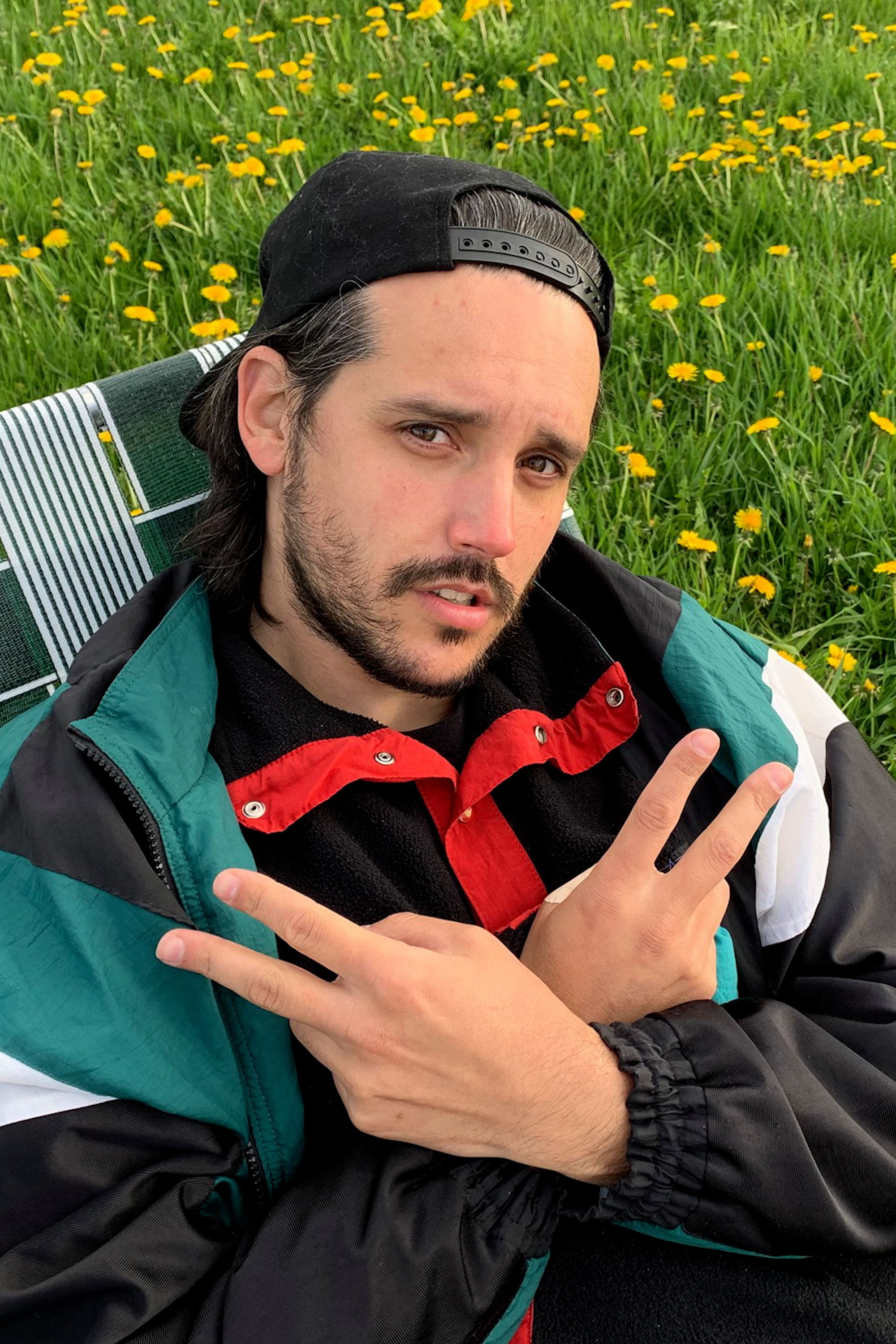 Kevin de Laval backdrop