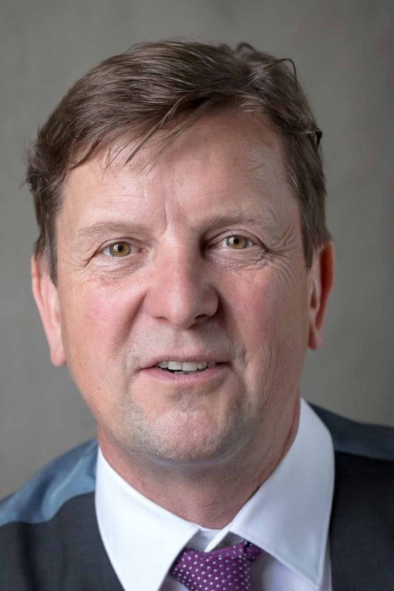 Thomas Rudnick backdrop