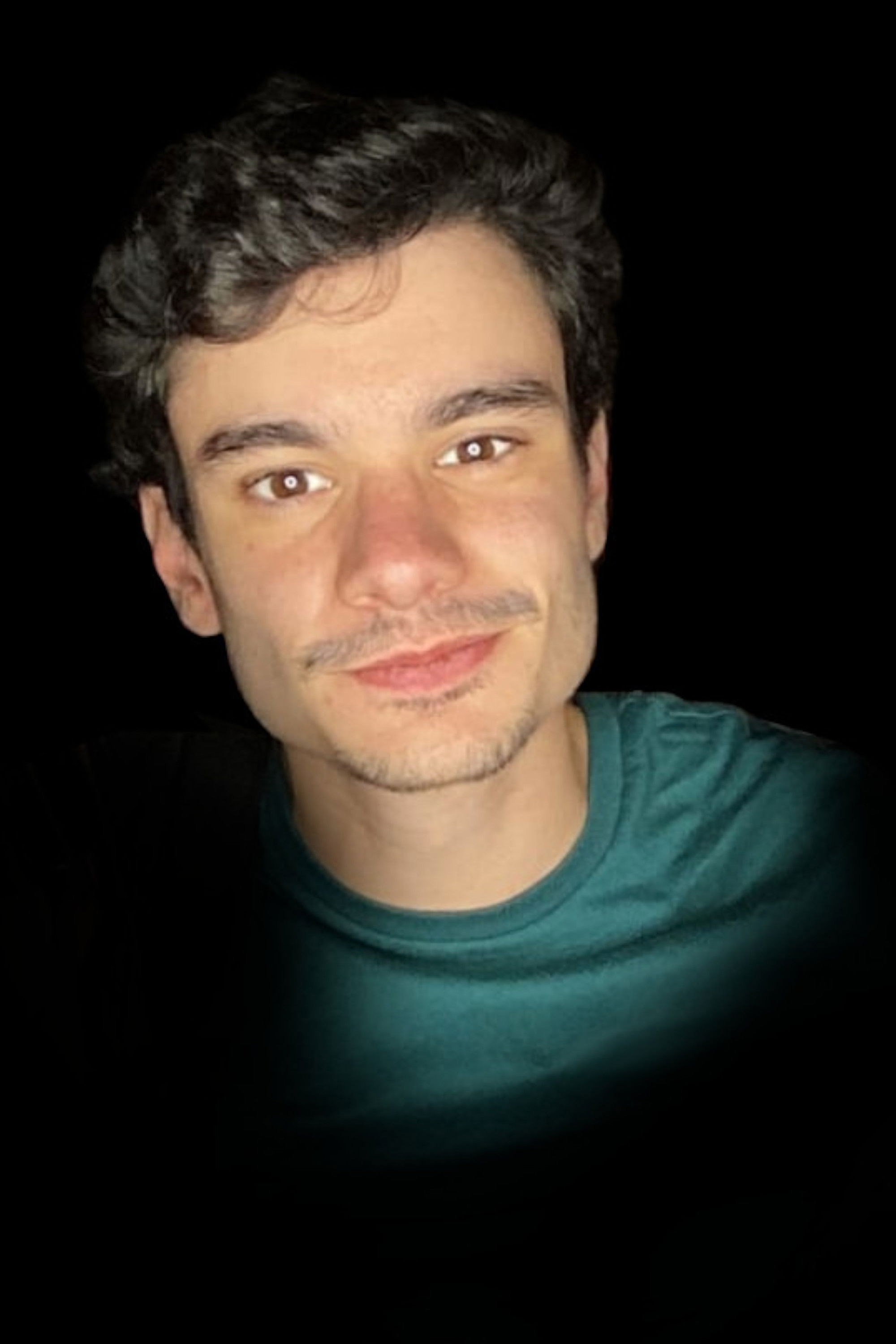 Rodrigo Mendes backdrop