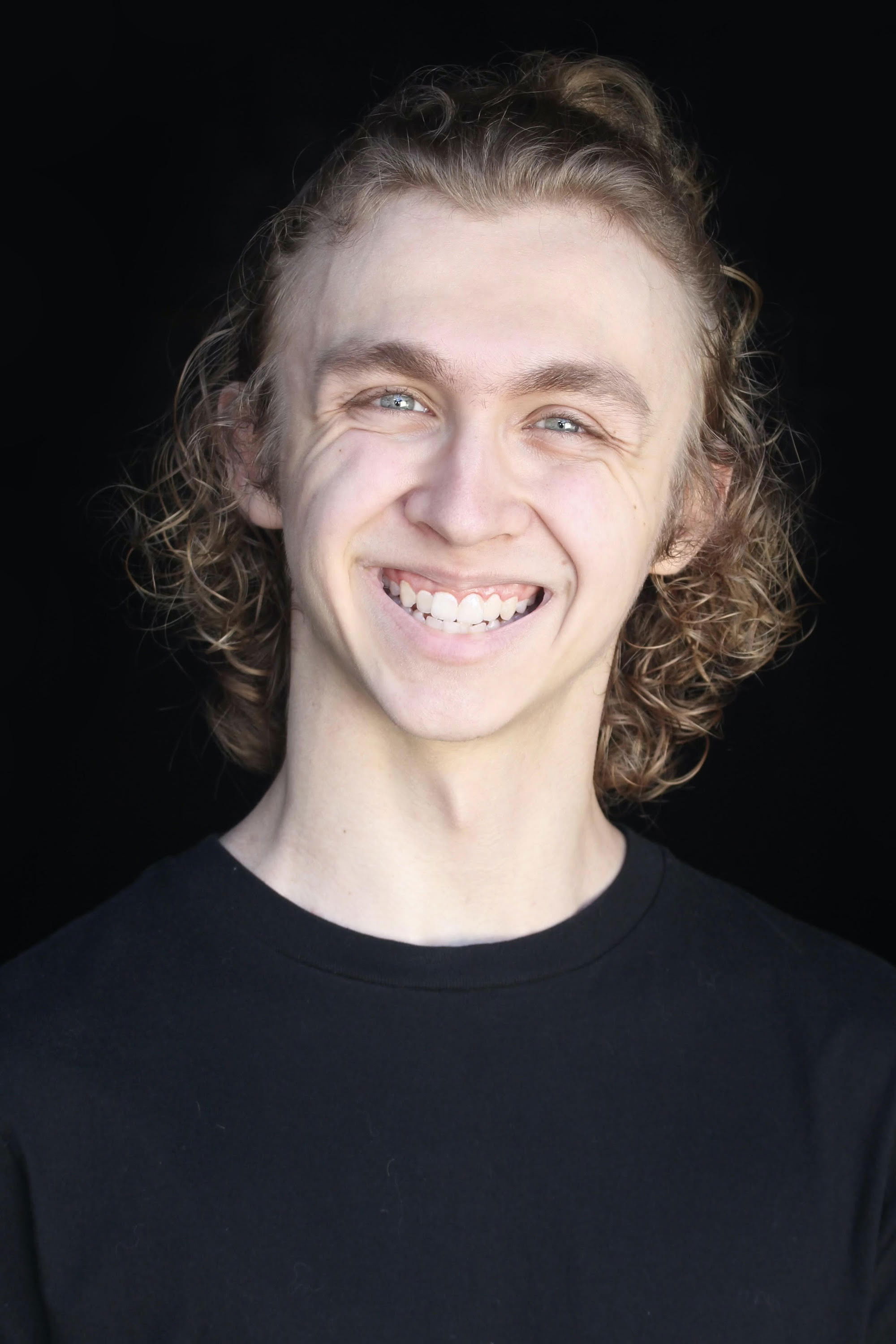 Caden Roedl backdrop