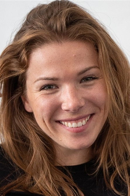 Margaux Wicart backdrop