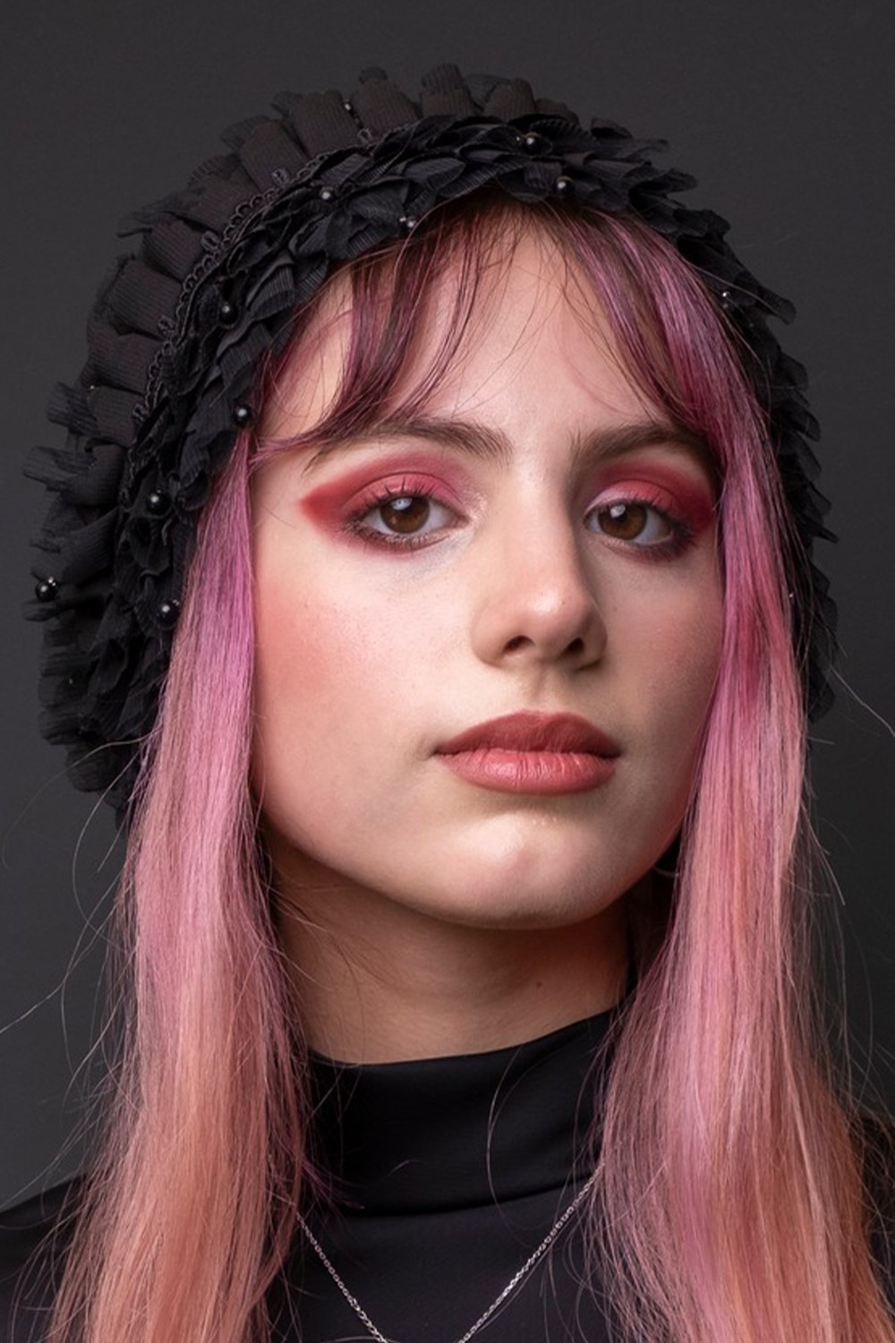 Yas Farkhondeh backdrop