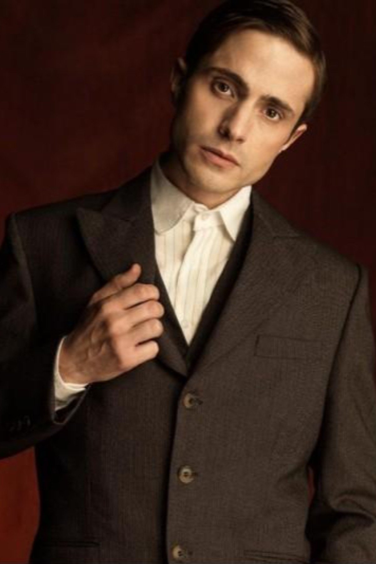 Francisco Dañobeitia backdrop