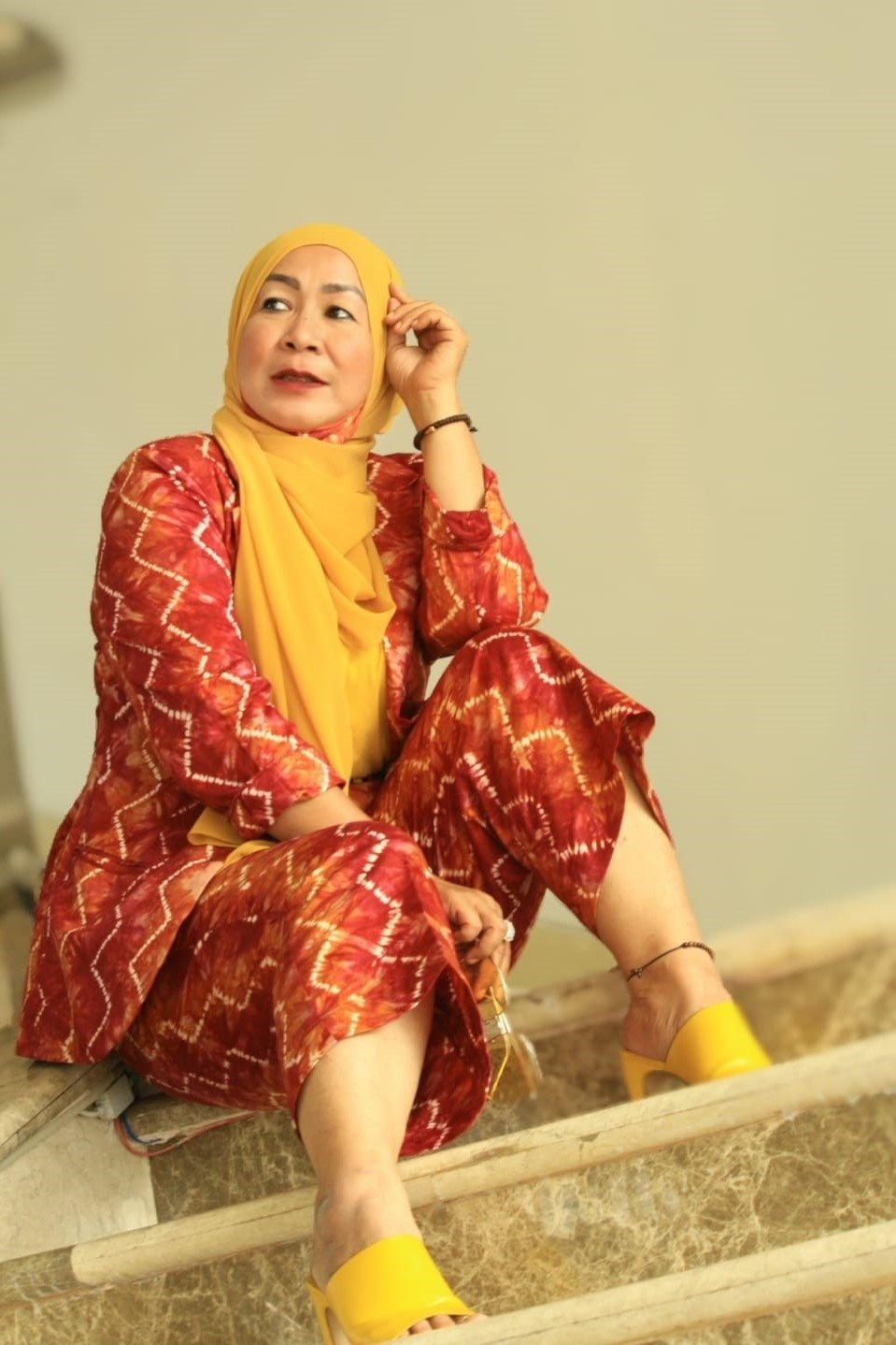 Rina DD Basrindu backdrop