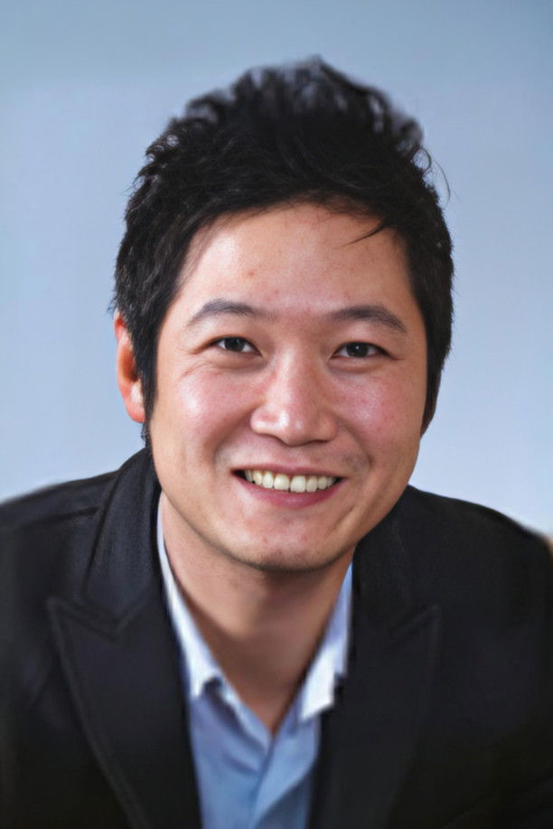 Lee Jeong-gil backdrop