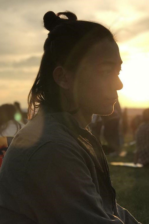 Chen Zhuwei backdrop