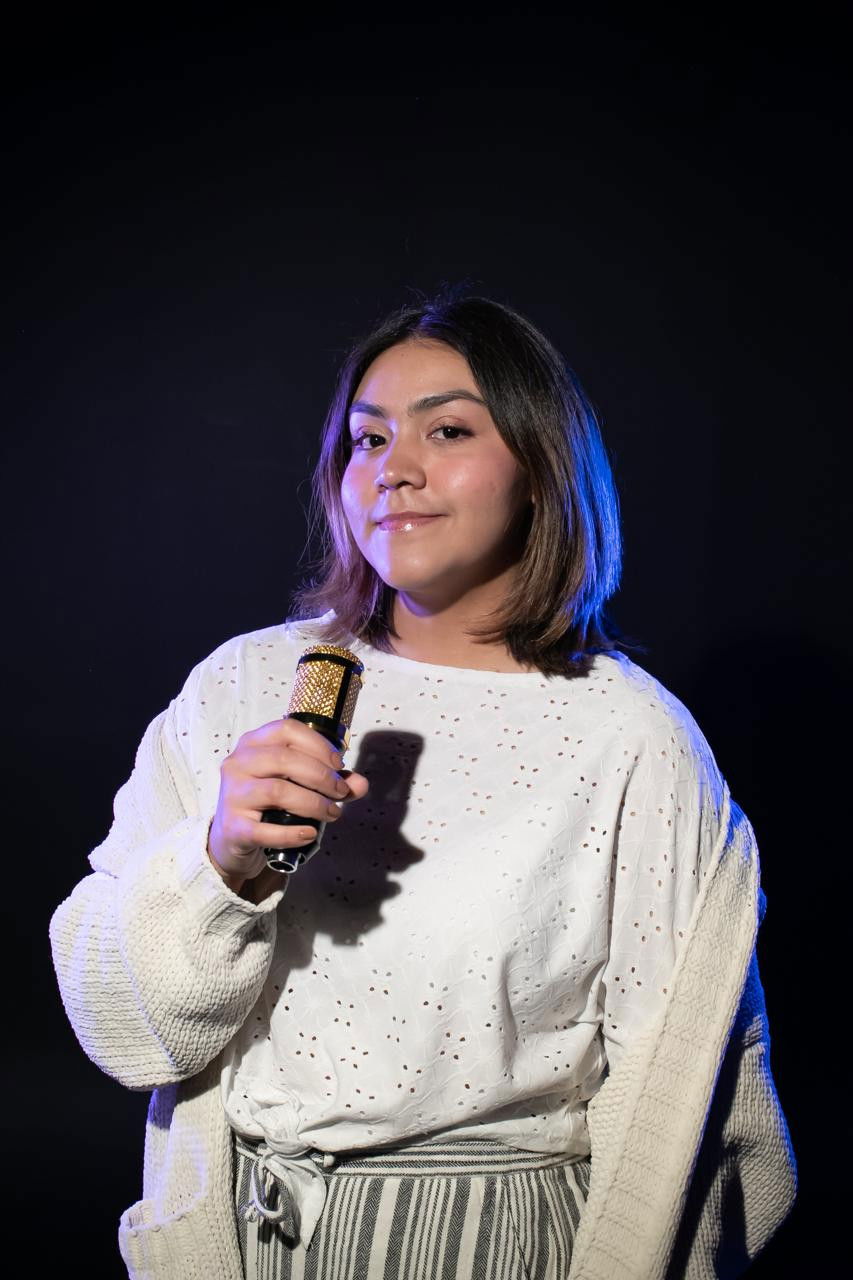 Ana Regina Narváez Morales backdrop