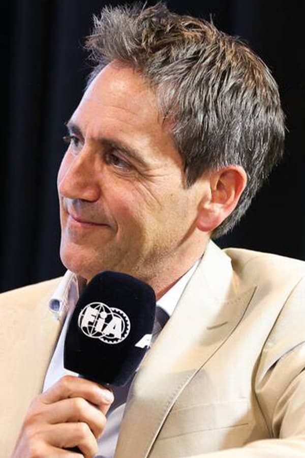 Tom Clarkson backdrop