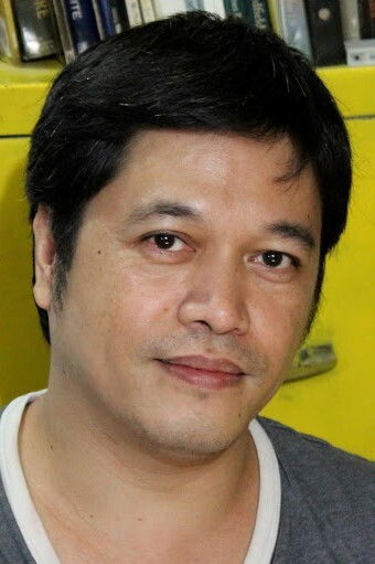 Crisaldo Pablo backdrop