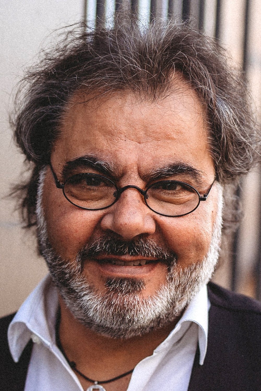 Antonio Putignano backdrop