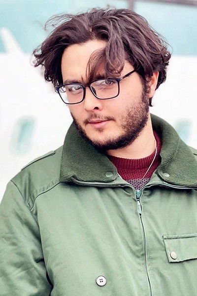 Elvin Rüstəmzadə backdrop