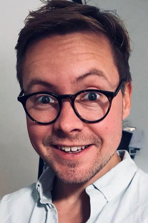 Christian Trangbæk backdrop