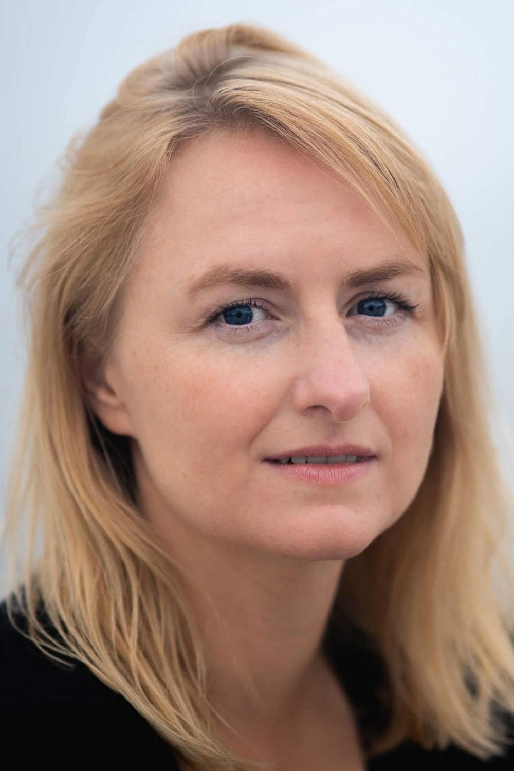 Dinna Ophelia Hæklund Schack backdrop