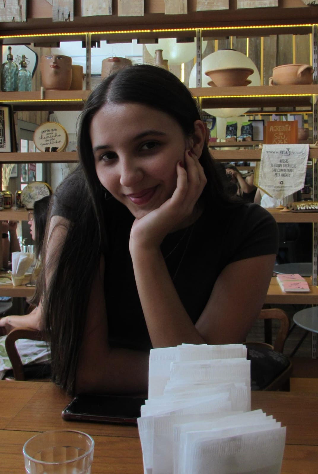 Beatriz Ferreira backdrop