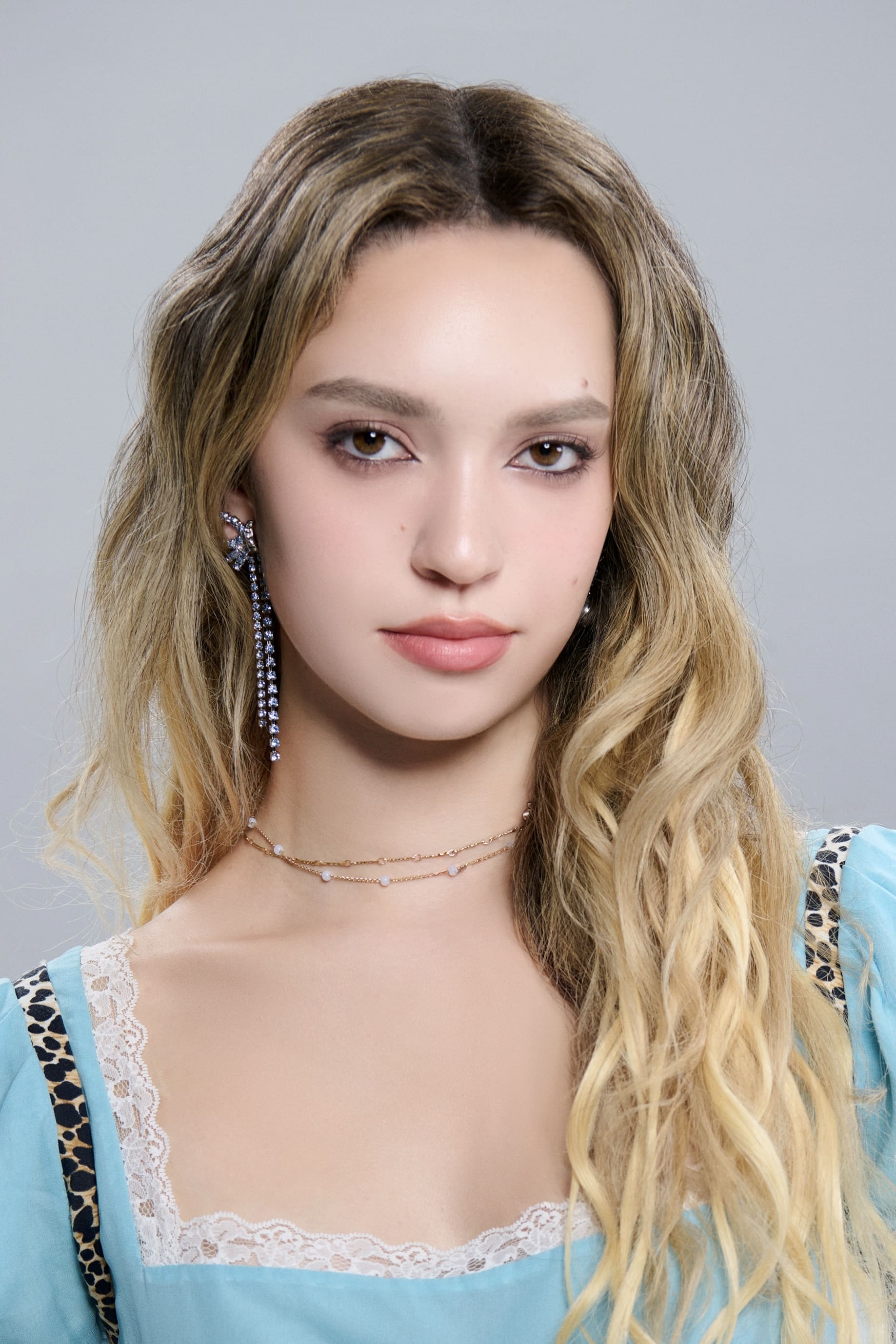 Daniela Avanzini backdrop