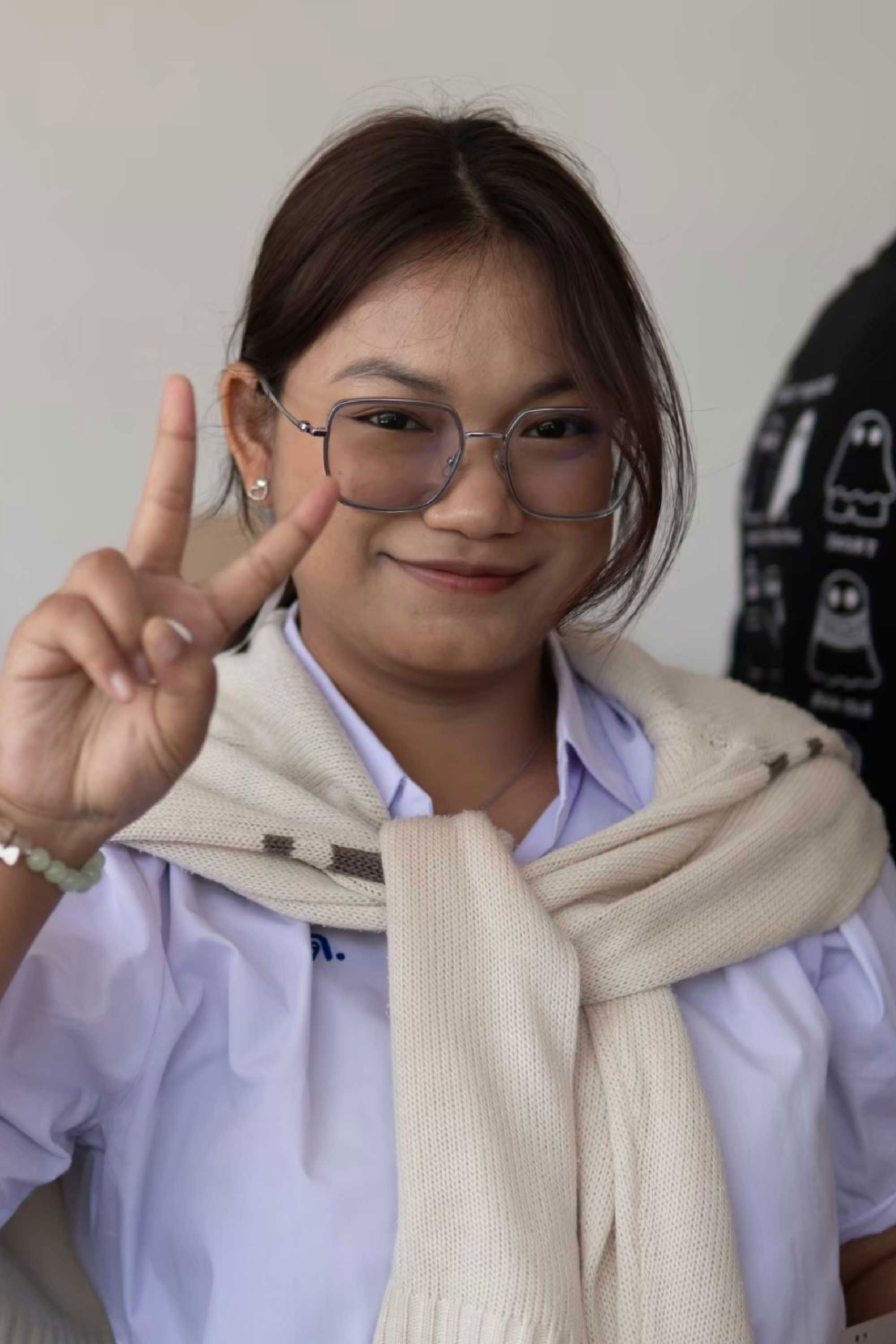 Saikwan Kraiklin backdrop