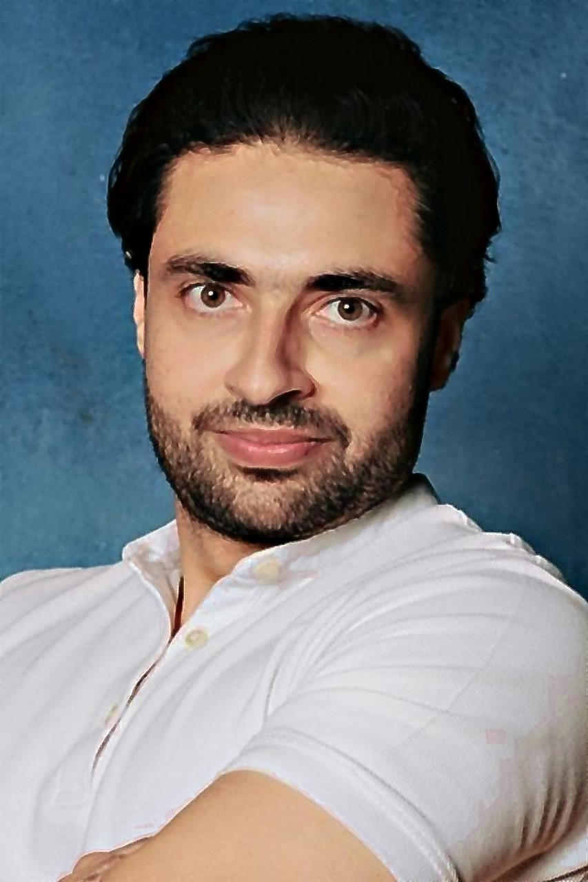 Hossam El Faham backdrop