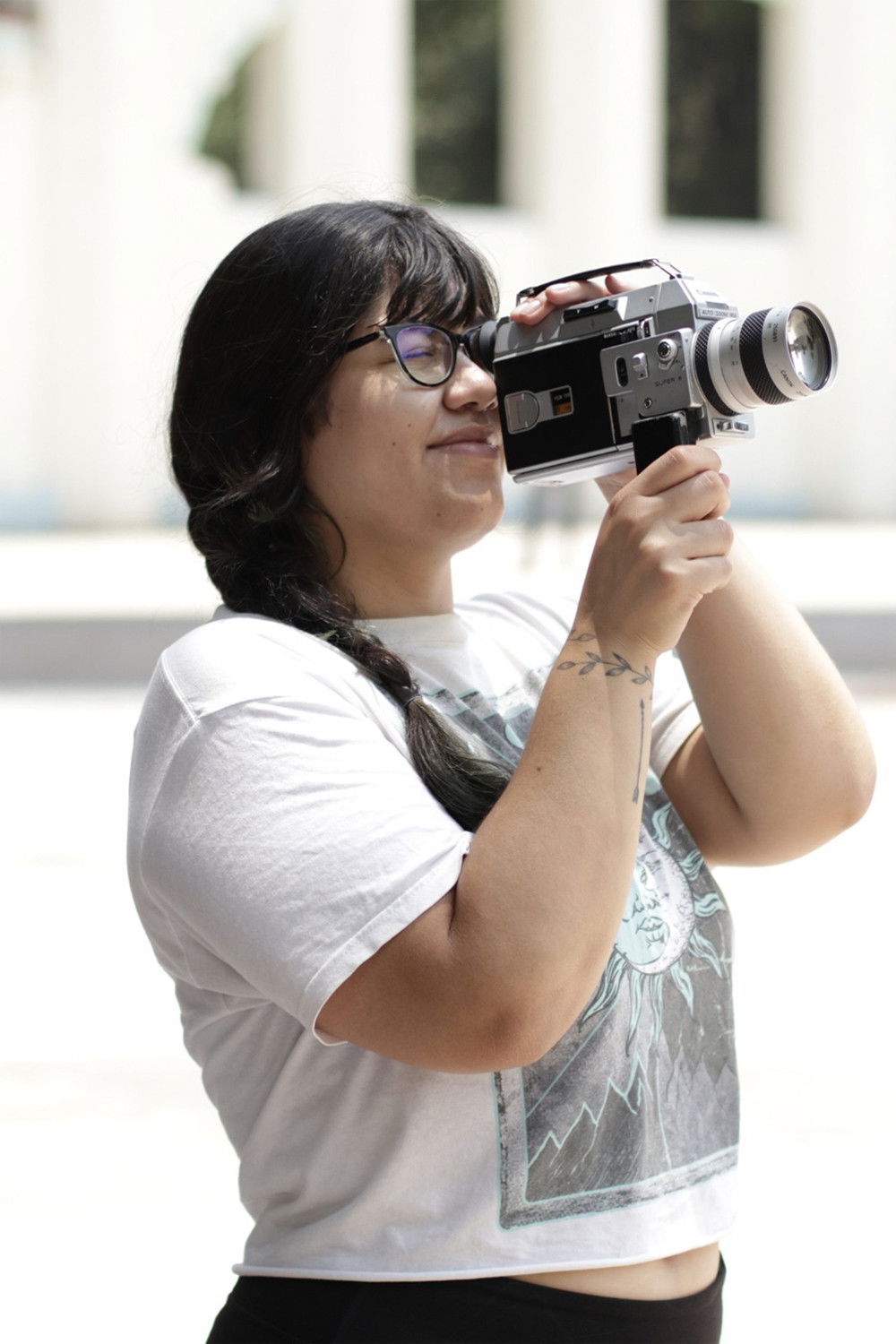 Mel Ramírez B. backdrop