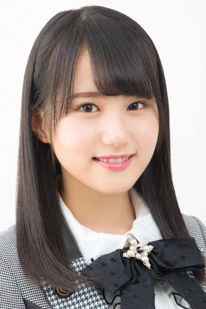 Ayaka Maeda backdrop