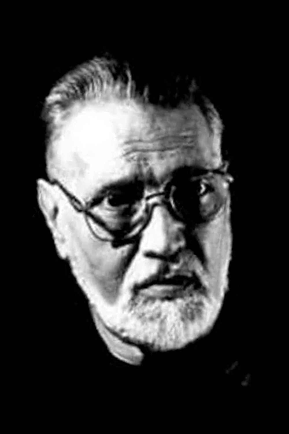 Tulio Raggi backdrop