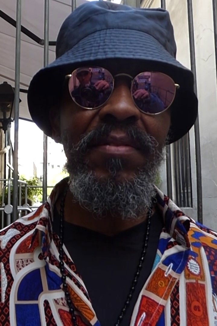 Blondy Angui backdrop