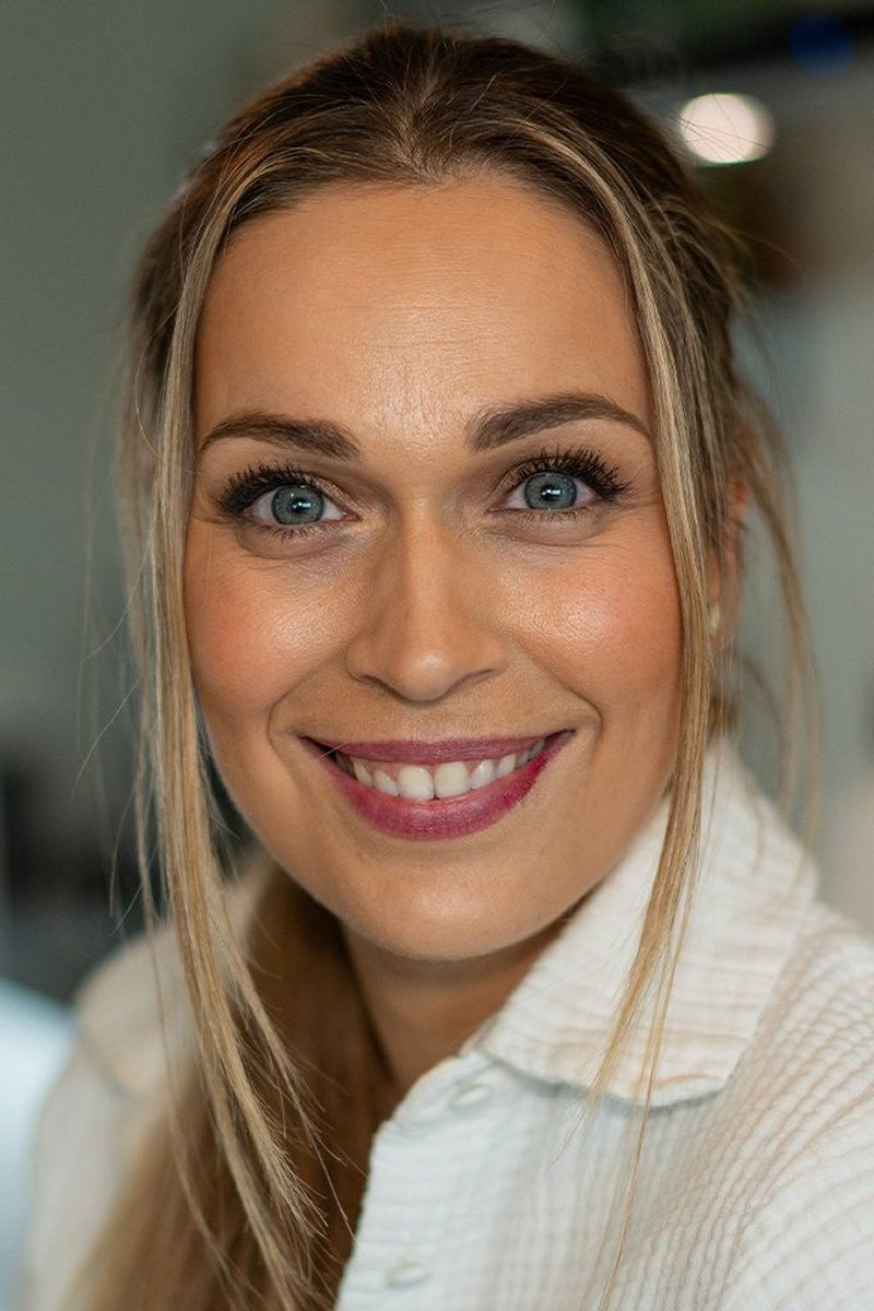 Matilde Solbakken backdrop