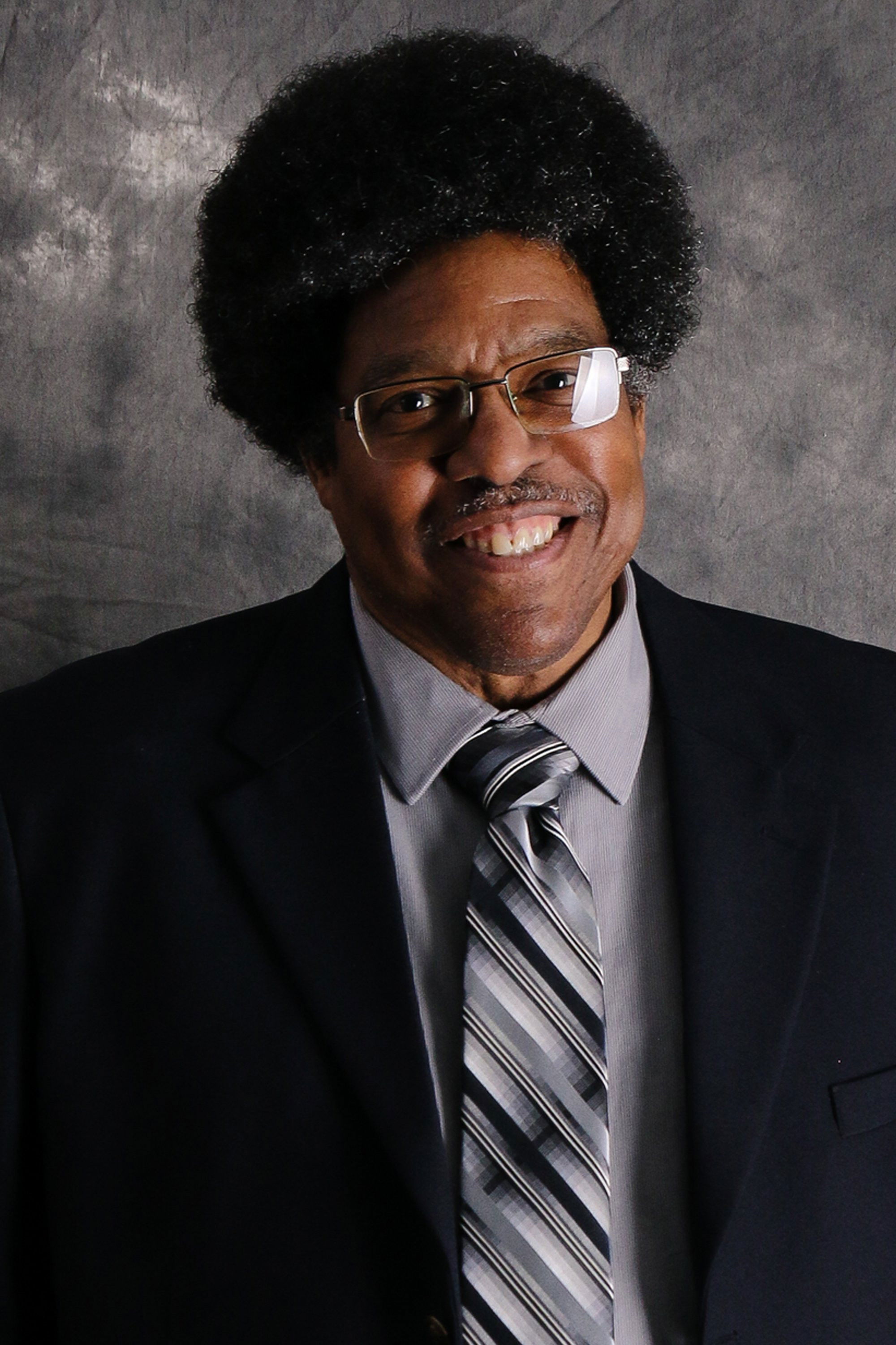 Byron Taulton backdrop