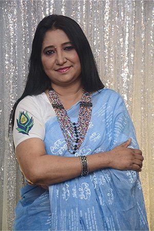 Afroza Momen backdrop